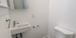 1048_DIVIS Gallery 12