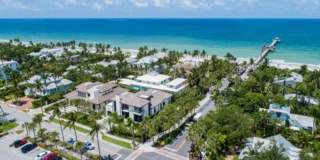 ***Ask about the TWO WEEKS FREE**OLDE NAPLES LUXURY ANNUAL HOME ** PRIVATE HEATED POOL & SPA ** PET FRIENDLY ** 3 BEDROOM, 2 BATHROOMS ** AVAILABLE NOW ** FURNISHED ** OLD NAPLES ** CLOSE TO BEACH ** NO HOA MOVE IN TODAY ** Gallery 33