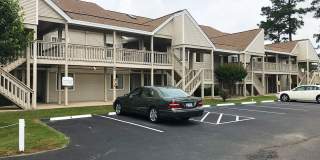 Winter rental! Recently renovated condo in quiet community with pools! Available from NOW through April 30, 2026. Gallery 1