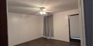 5611 Nix Road Gallery 5