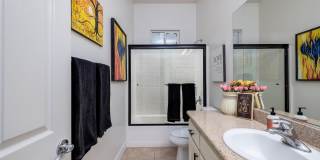 49527 Wayne Street Gallery 34