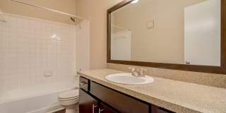 Woodchase Apartments Gallery 25