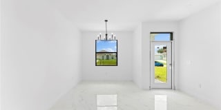 1236 NW 25th Place Gallery 26