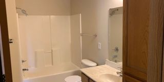 Nice 2 Bedroom 1.5 Bathroom Townhome in Hudson Gallery 7