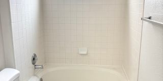 Large 2 bed, 2 bath condo for rent near Anschutz Medical Center Gallery 18