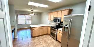 *MOVE IN SPECIAL* Energy-Efficient 4BR Home w/ Solar Panels, Loft & Backyard Oasis! Gallery 6