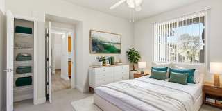 Coronado Bay Club Condo-Apartment Homes Gallery 34