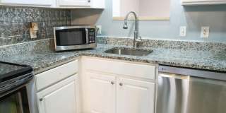 3731 GREENMOUNT Avenue Gallery 8