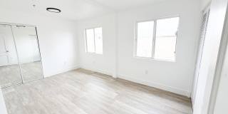 2637 S Manhattan Pl Gallery 14