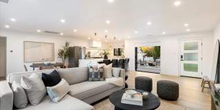 3827 E HAZELWOOD Street Gallery 3