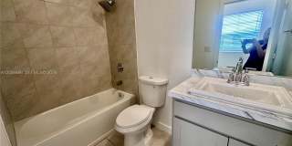 540 NE 5th Ln Gallery 6