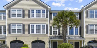 1406 Hamlin Park Circle - 1 Gallery 2