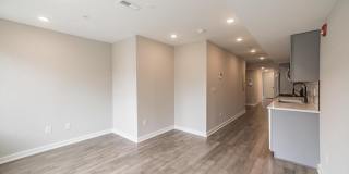 2410 CLIFFORD STREET Gallery 22