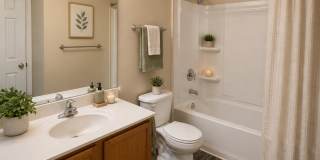 Spacious 4 Bedroom Home – Prime North Charlotte Location | 2308 Juniper Dr Gallery 5