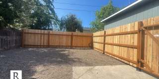 Cute & Cozy Cottage 1 Bedroom / 1 Bath - New Remodel Gallery 15