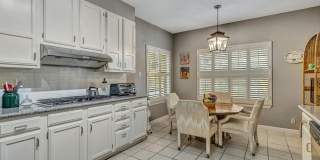 LUXURY 3-BEDROOM TOWNHOME IN ALAMO HEIGHTS Gallery 15