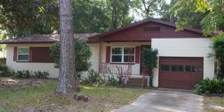 Beautiful Move-In Ready Home with Bonus Room! Beautiful Move-In Ready Home with Bonus Room! Gallery 1
