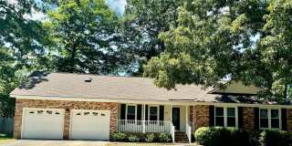 3/2 Brick Home in Crowfield Plantation in Goose Creek! Gallery 1