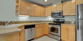 The Carillon Apartment Residences Gallery 63