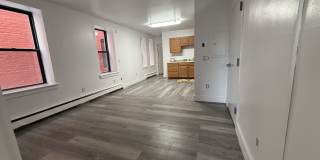 575 Bank Street Gallery 5