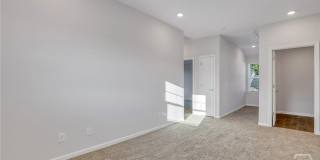 10 Ashmont Street Gallery 46