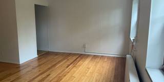 5424 Fifth Avenue Gallery 84