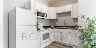2831 North Kenwood Avenue Gallery 2