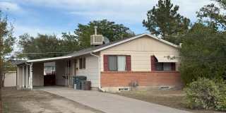 214 West Kennedy Avenue Gallery 1