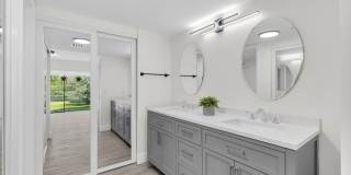 Pierce Beach Premier Apartments at Woodland Condominium Gallery 56