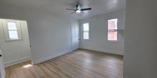 Newly Updated 3 bedroom 1 bathroom Apartment for Rent! Gallery 15