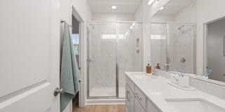 Oak Lake Townhomes Gallery 16