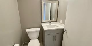 500 N State St Gallery 14