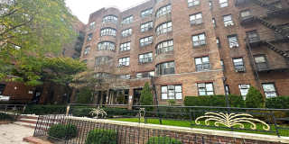 98-76 Queens Boulevard Gallery 32