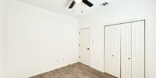 125 San Angelo Gallery 24
