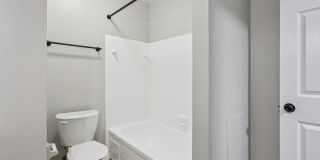 The Grove on 79th Gallery 31