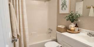 Edgewood Apartments Gallery 5