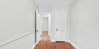828 SAINT DUNSTANS Road Gallery 12