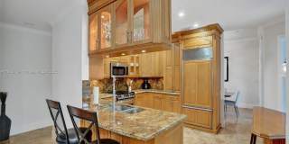 12401 SW 77th St Gallery 36