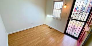 Charming 1BR with 1.5 Baths and Bonus Basement Room in the Heart of Ridgley’s Delight Gallery 6