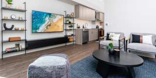 Eastline Grand Gallery 13