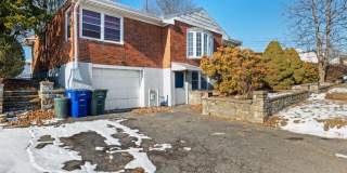 77 Alexander Avenue Gallery 19