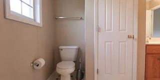 Welcome to 4820 Manteo Lane—3 BD/2.5 BA house located on a cul-de-sac street in the Farmbrook Subdivision! Gallery 22