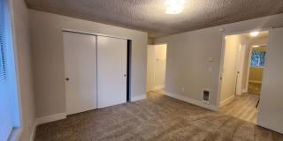 Forest Canyon Village Apartments Gallery 26