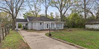 Home for rent in Cloverdale Gallery 17
