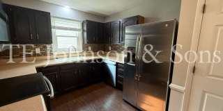 Charming One Level 3 Bedroom Home with Fenced Yard, Garage, and Deck Gallery 14