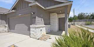 1733 Davidson Ranch Drive - 2 1733 Davidson Ranch Drive - 2 Gallery 1