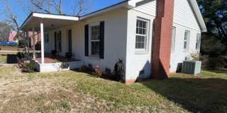 106 Highland Dr Gallery 1