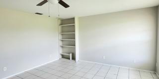 406 Northeast 24th Place Gallery 2