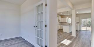 323 Suncrest Court Gallery 3