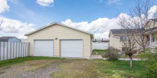 Fully Renovated Home + Shop + RV Parking in Tremonton! Gallery 1